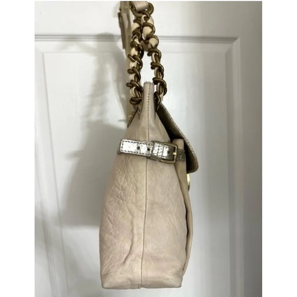 Mulberry Rare Distressed Leather Chain Flap - Picture 5 of 17